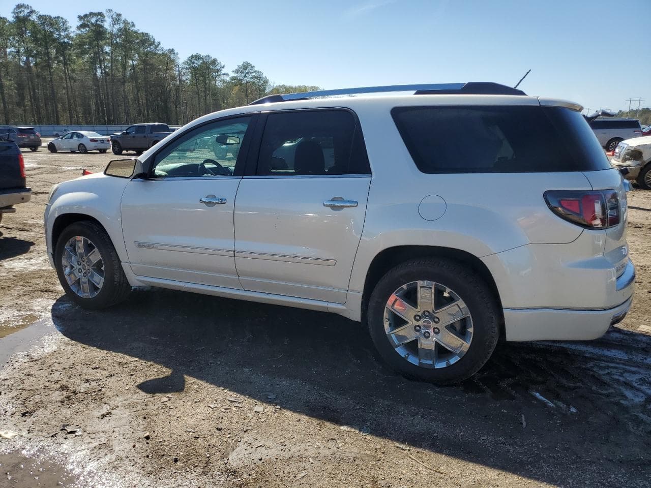 2013 GMC Acadia Denali - foto 2