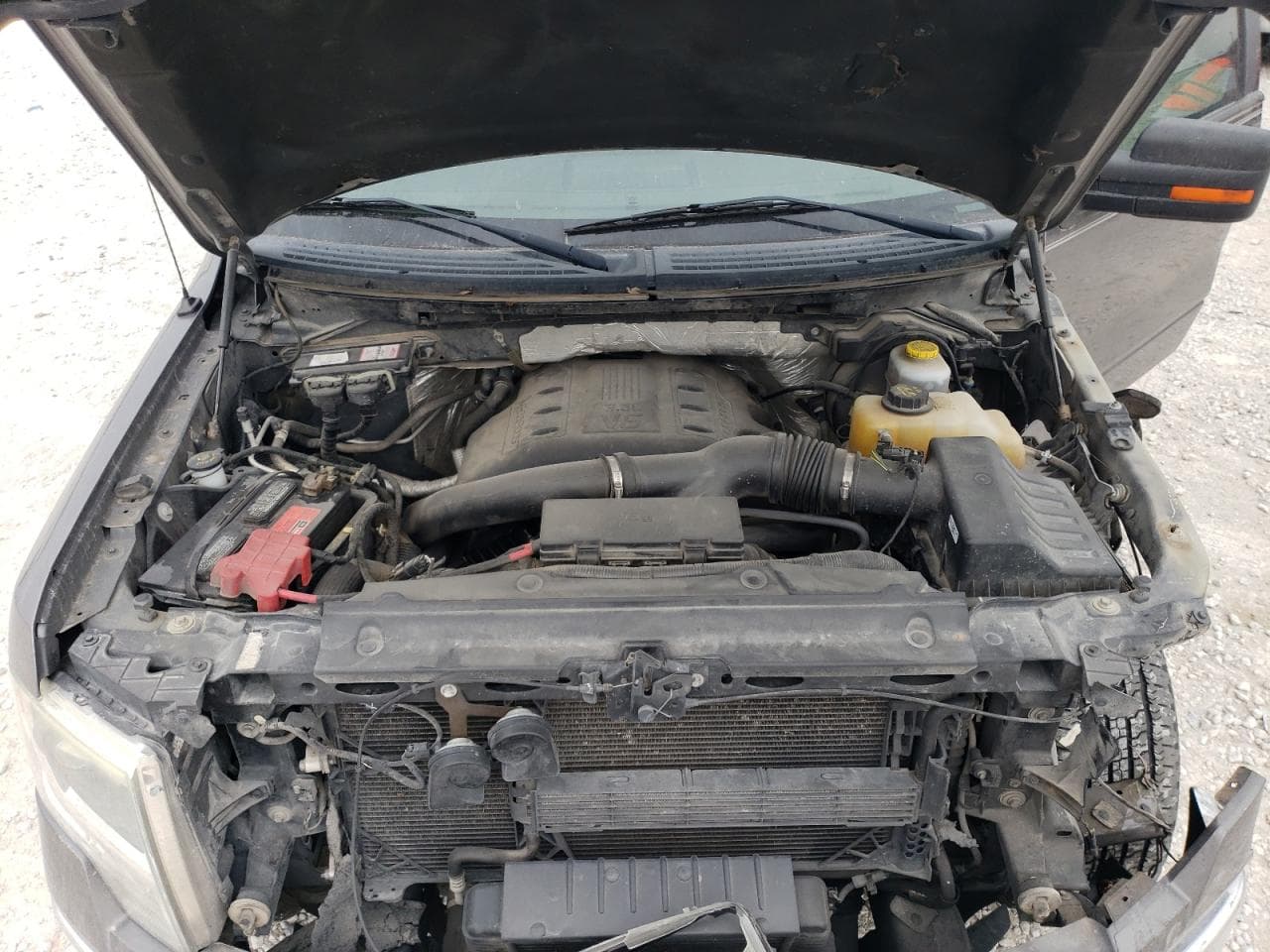 2014 Ford F150 Supercrew - foto 3