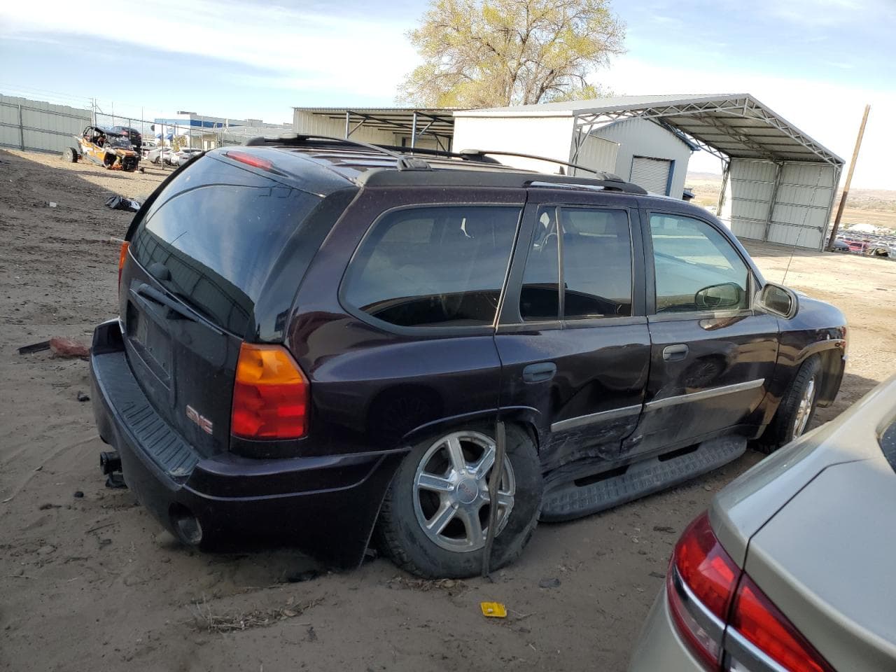 2008 GMC Envoy - foto 2