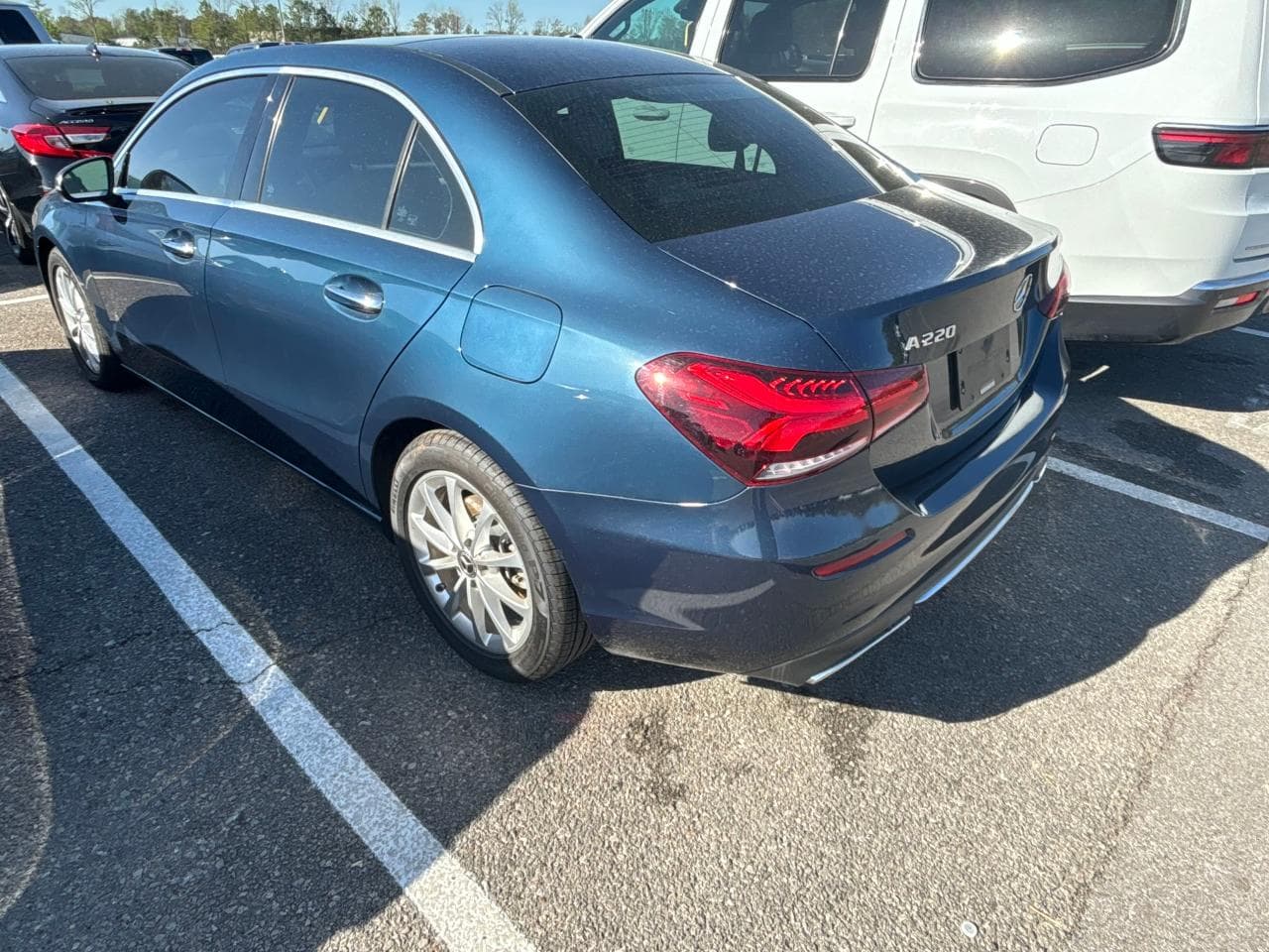 2020 Mercedes-Benz A 220 - foto 3