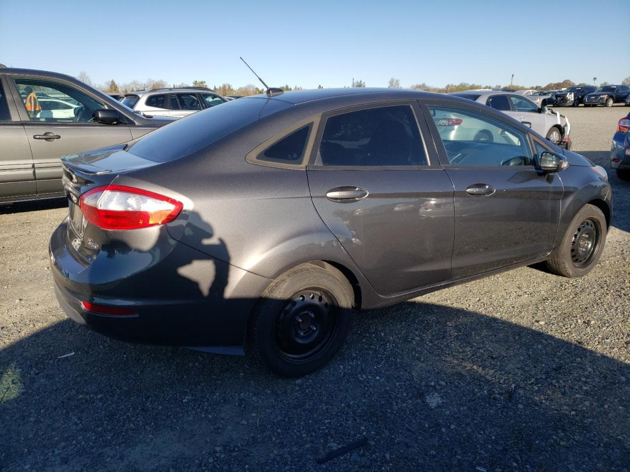 2015 Ford Fiesta Se - foto 3