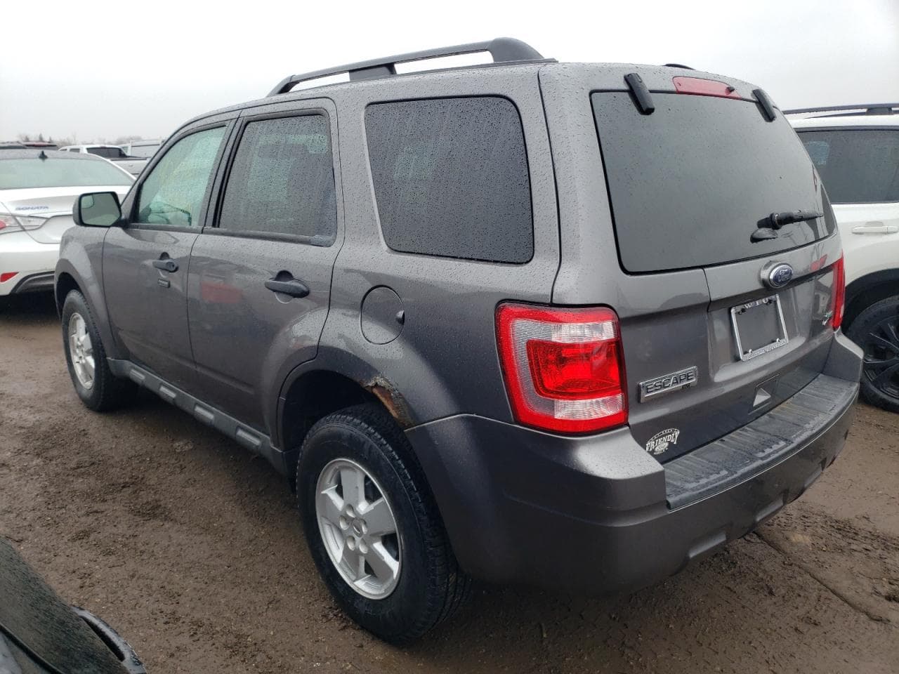 2011 Ford Escape Xlt - foto 2