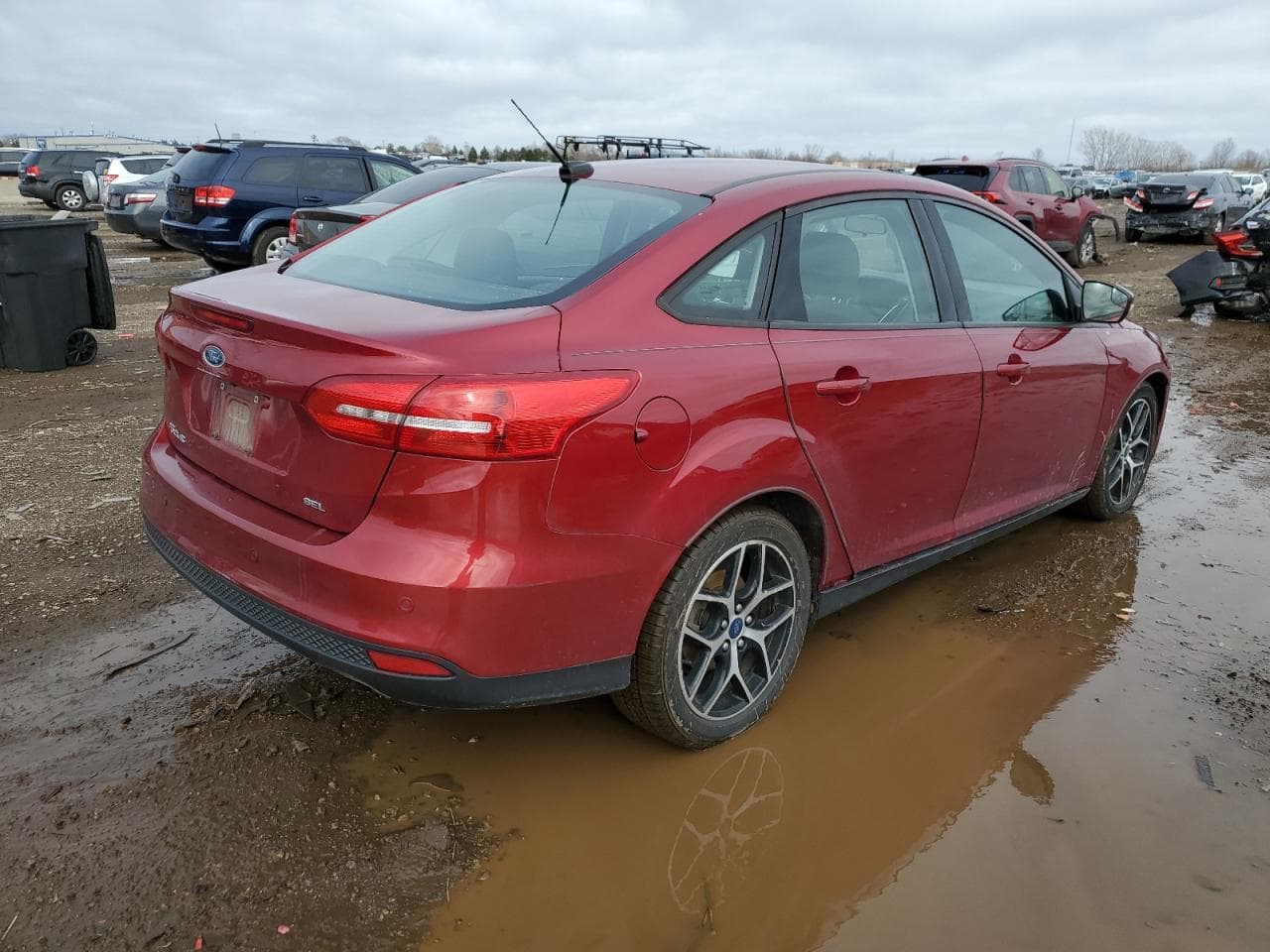 2017 Ford Focus - foto 3