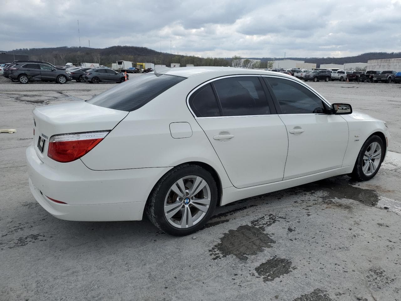 2010 BMW 528 Xi - foto 3