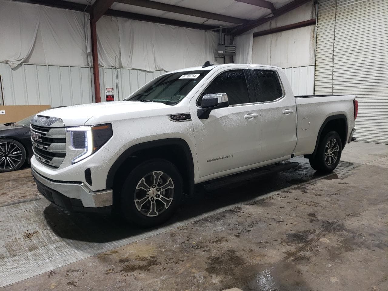 2023 GMC Sierra C1500 Sle