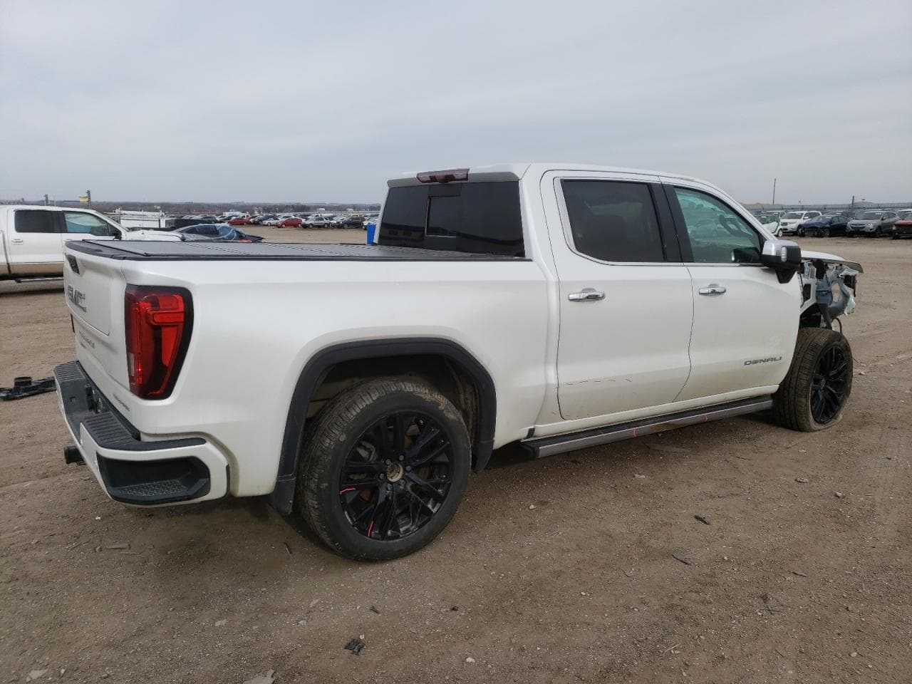 2021 GMC Sierra K1500 Denali - foto 3