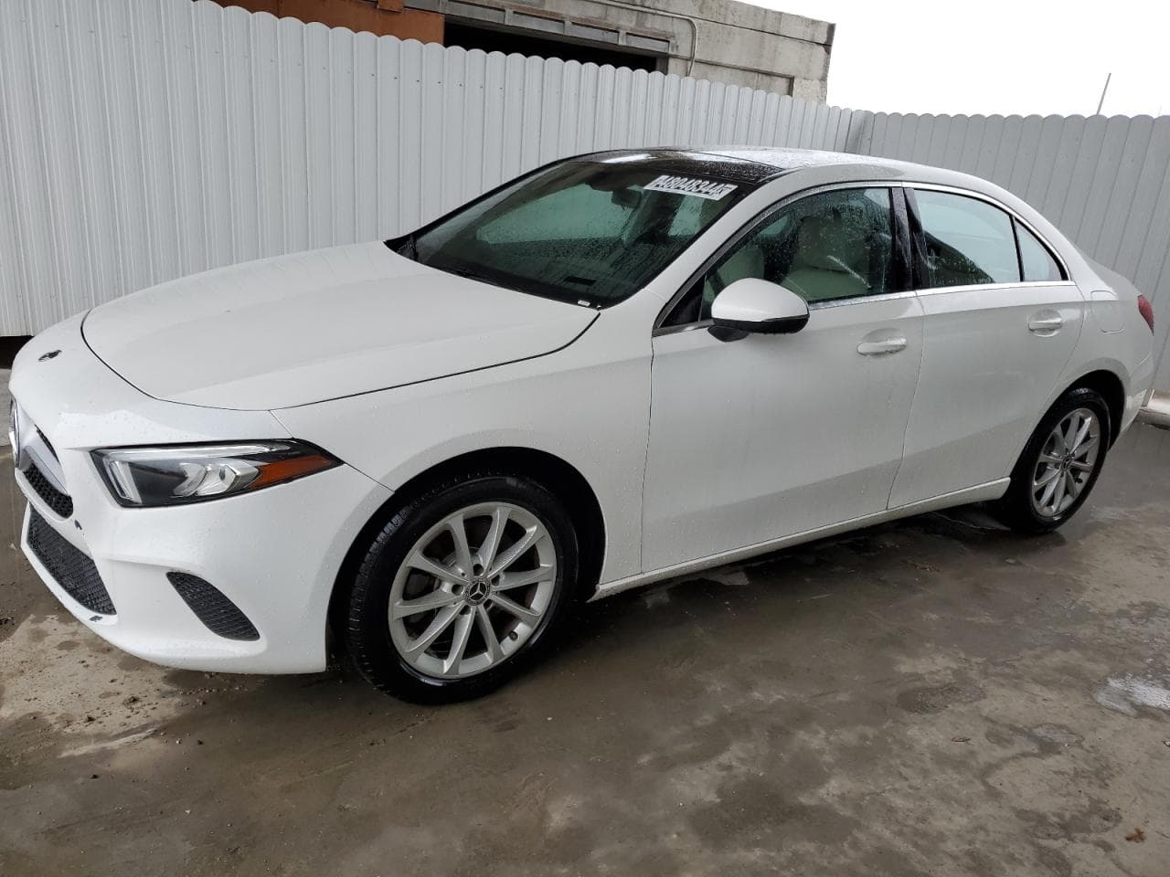 2019 Mercedes-Benz A 220