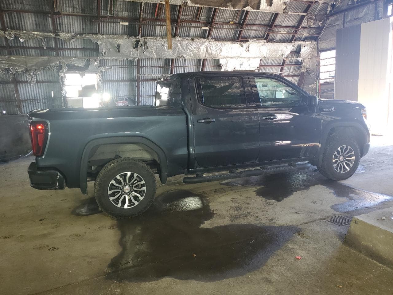 2021 GMC Sierra K1500 At4 - foto 3