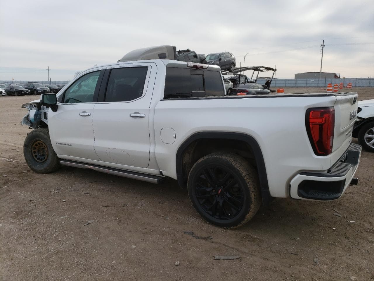 2021 GMC Sierra K1500 Denali - foto 2