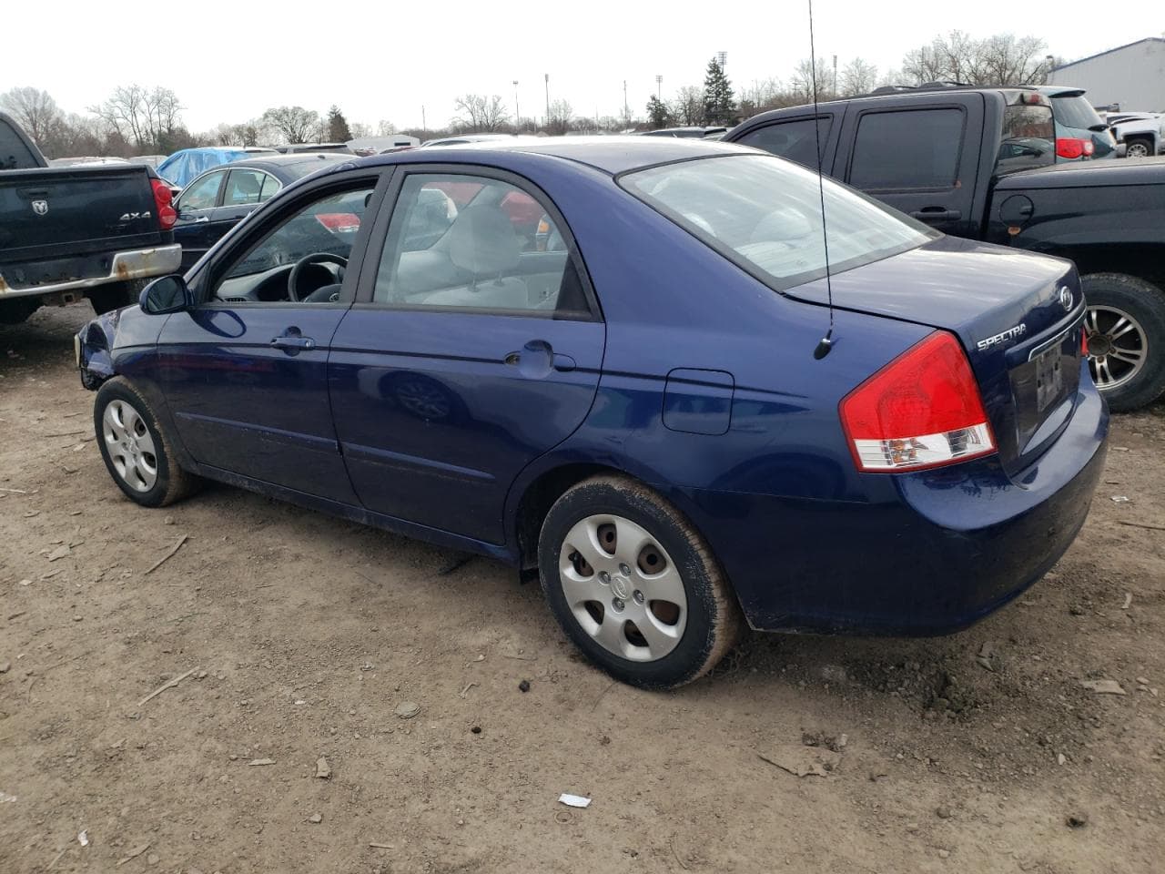 2009 Kia Spectra Lx - foto 2