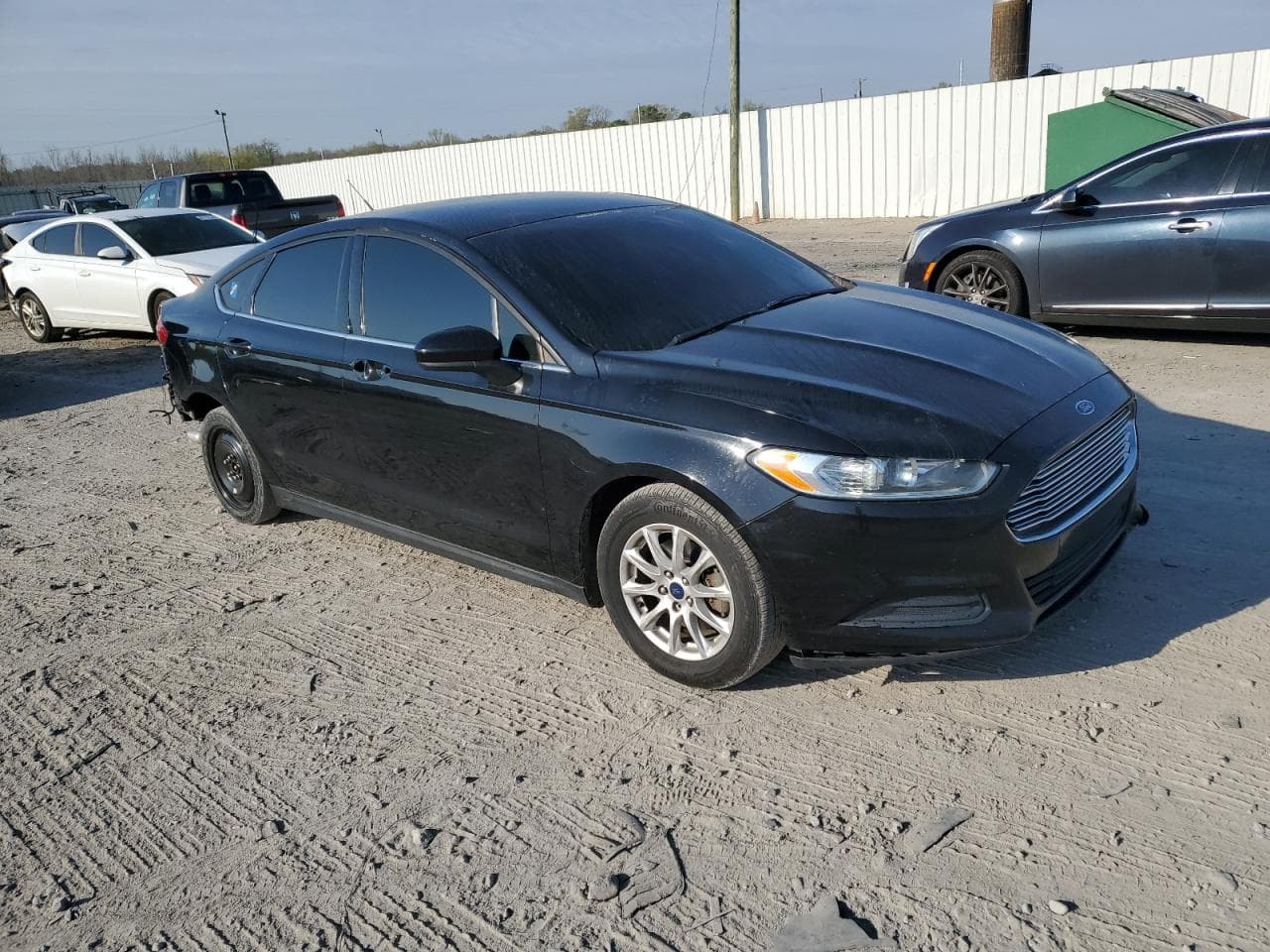 2016 Ford Fusion S - foto 4