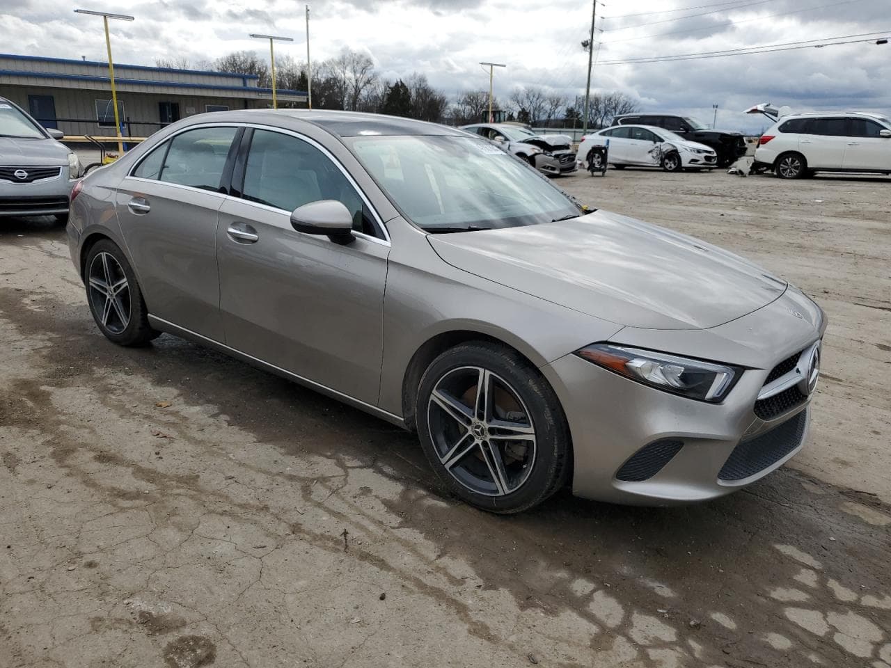 2019 Mercedes-Benz A 220 - foto 4