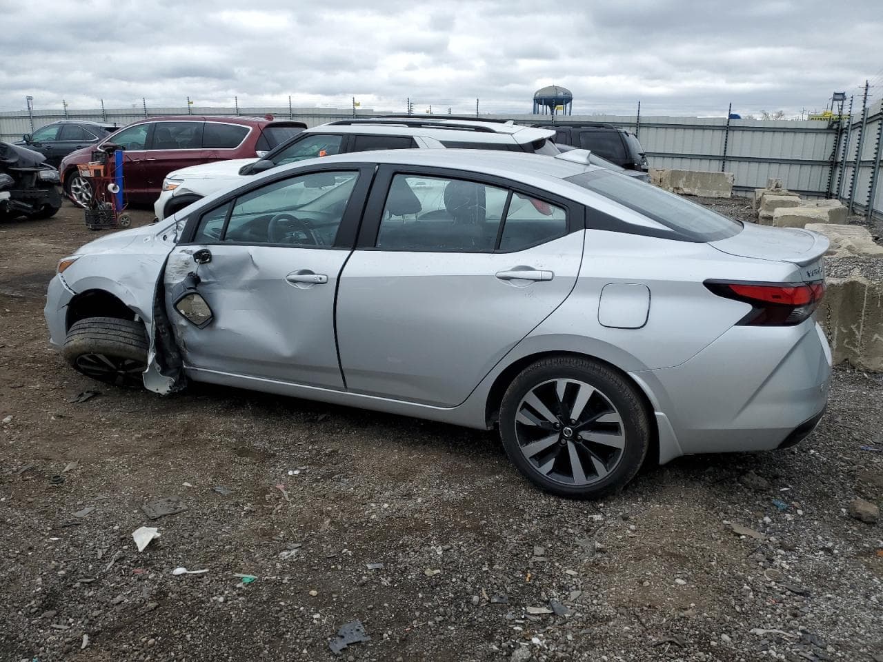 2021 Nissan Versa Sr Xtronic Cvt - foto 2