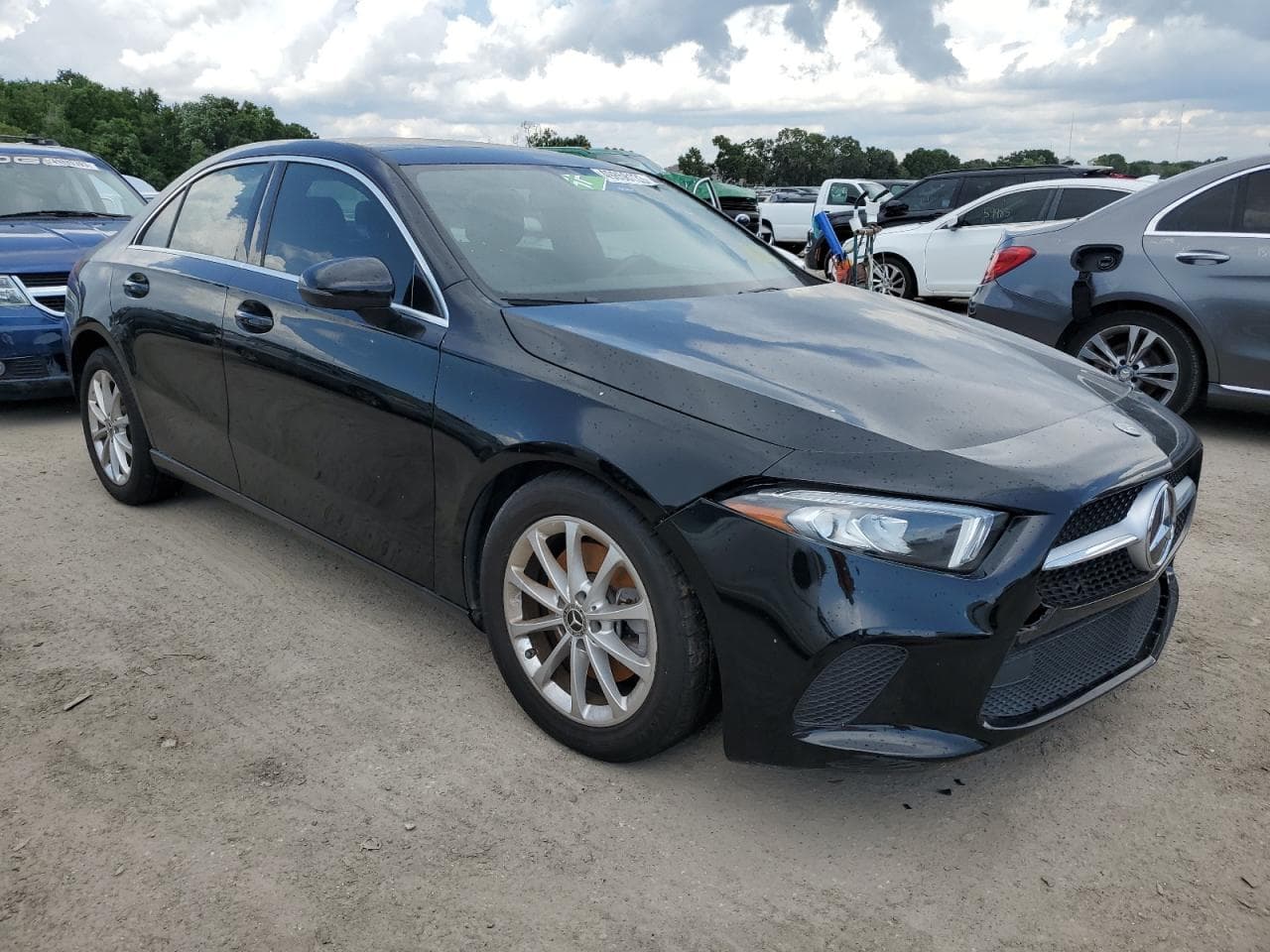 2020 Mercedes-Benz A 220 - foto 4