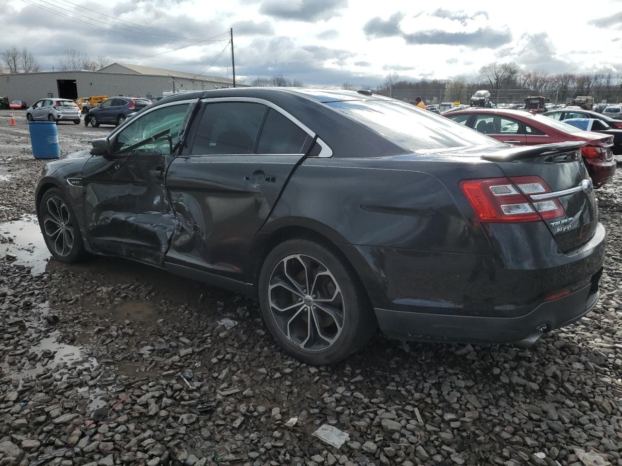 2013 Ford Taurus Sho - foto 2