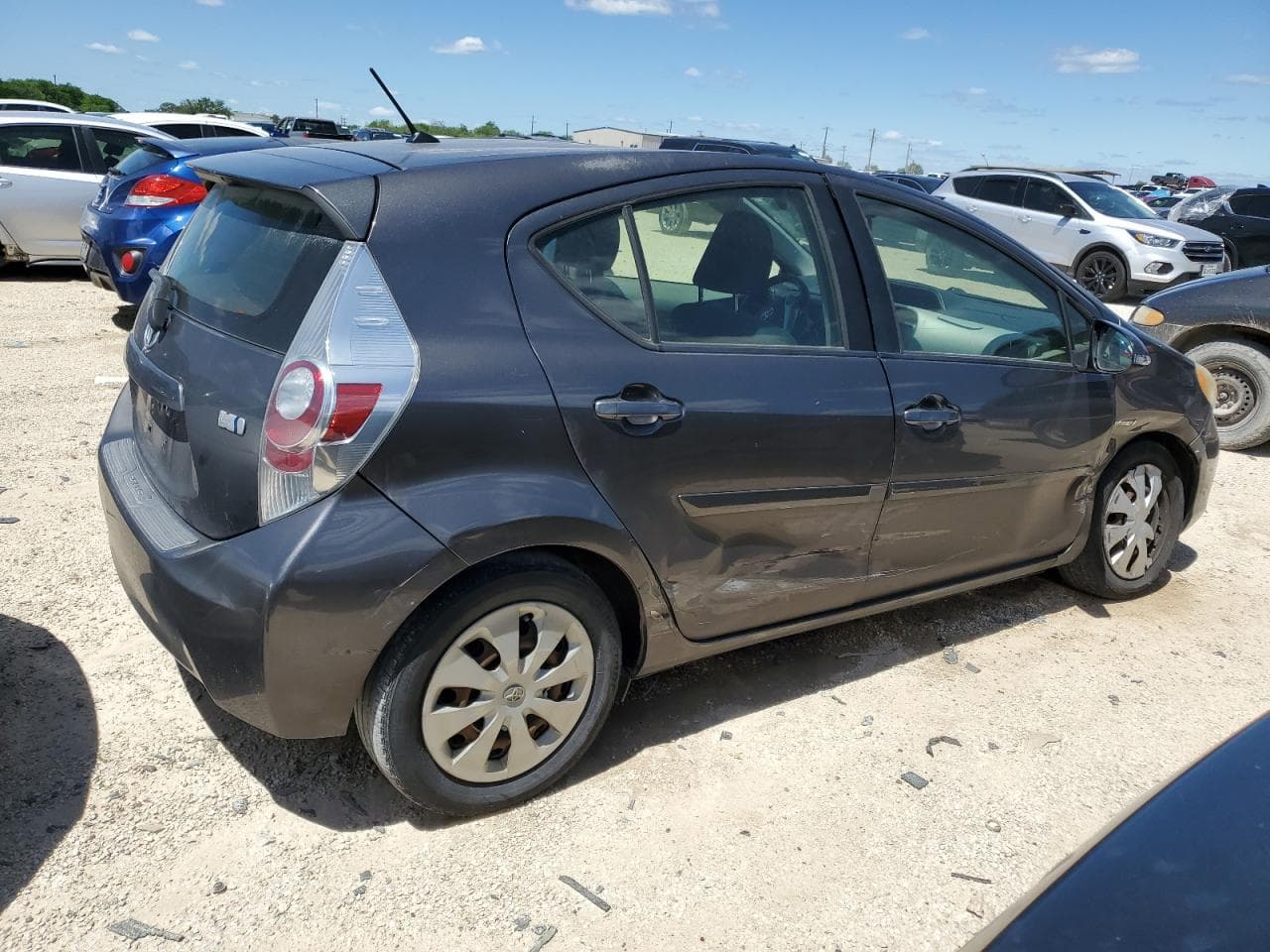 2012 Toyota Prius C - foto 3