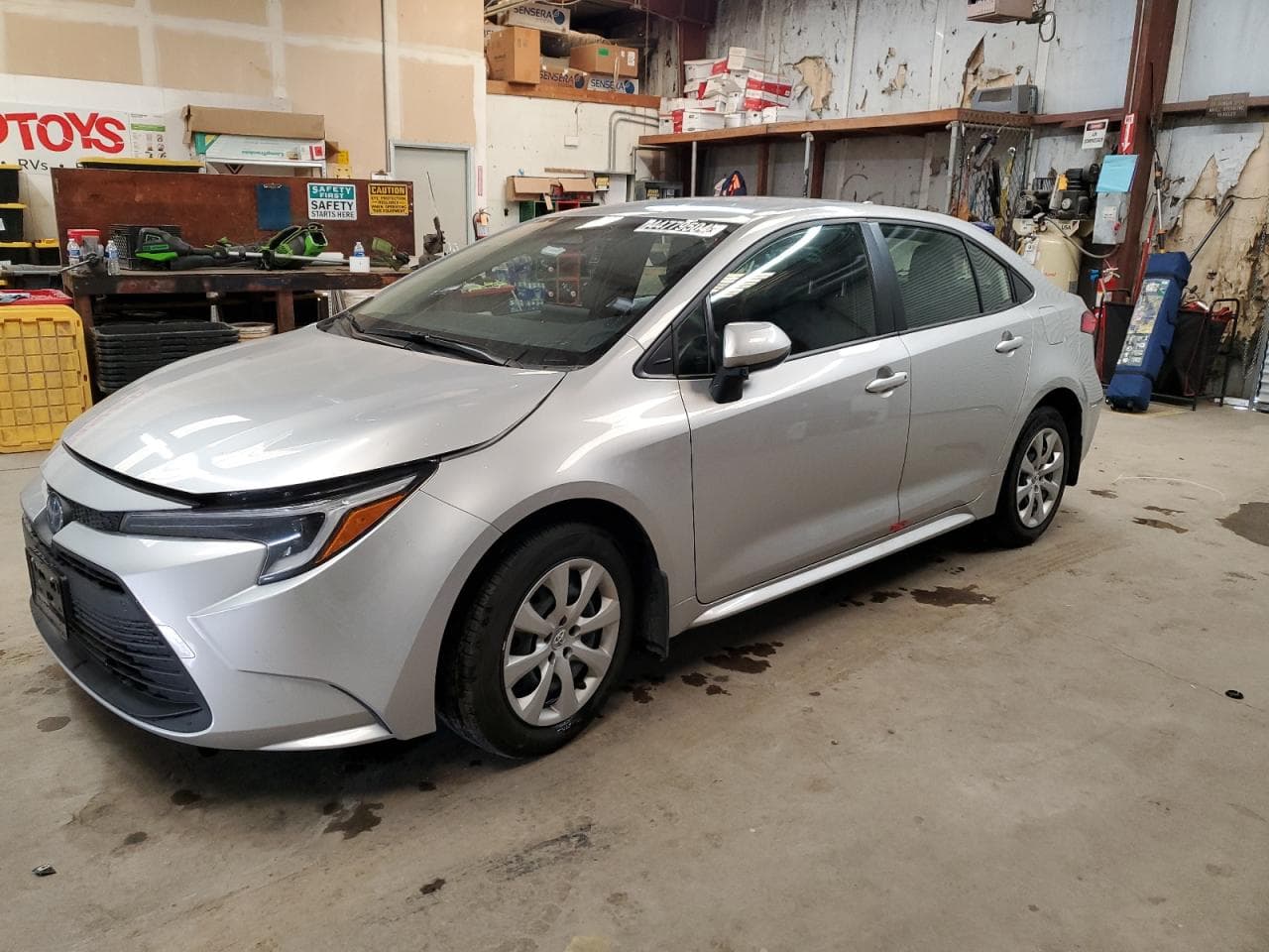 2023 Toyota Corolla Hybrid Le