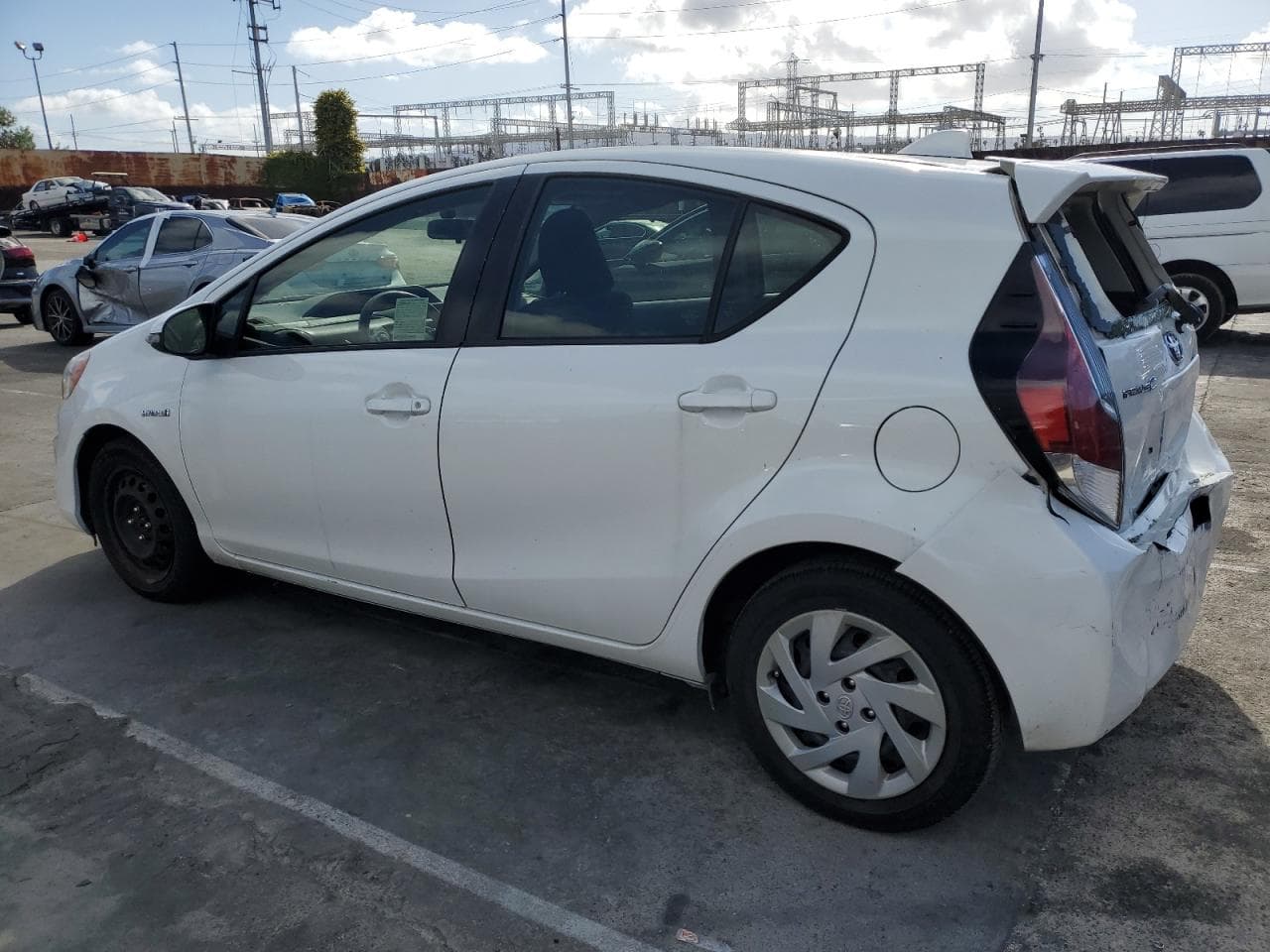 2015 Toyota Prius C - foto 2