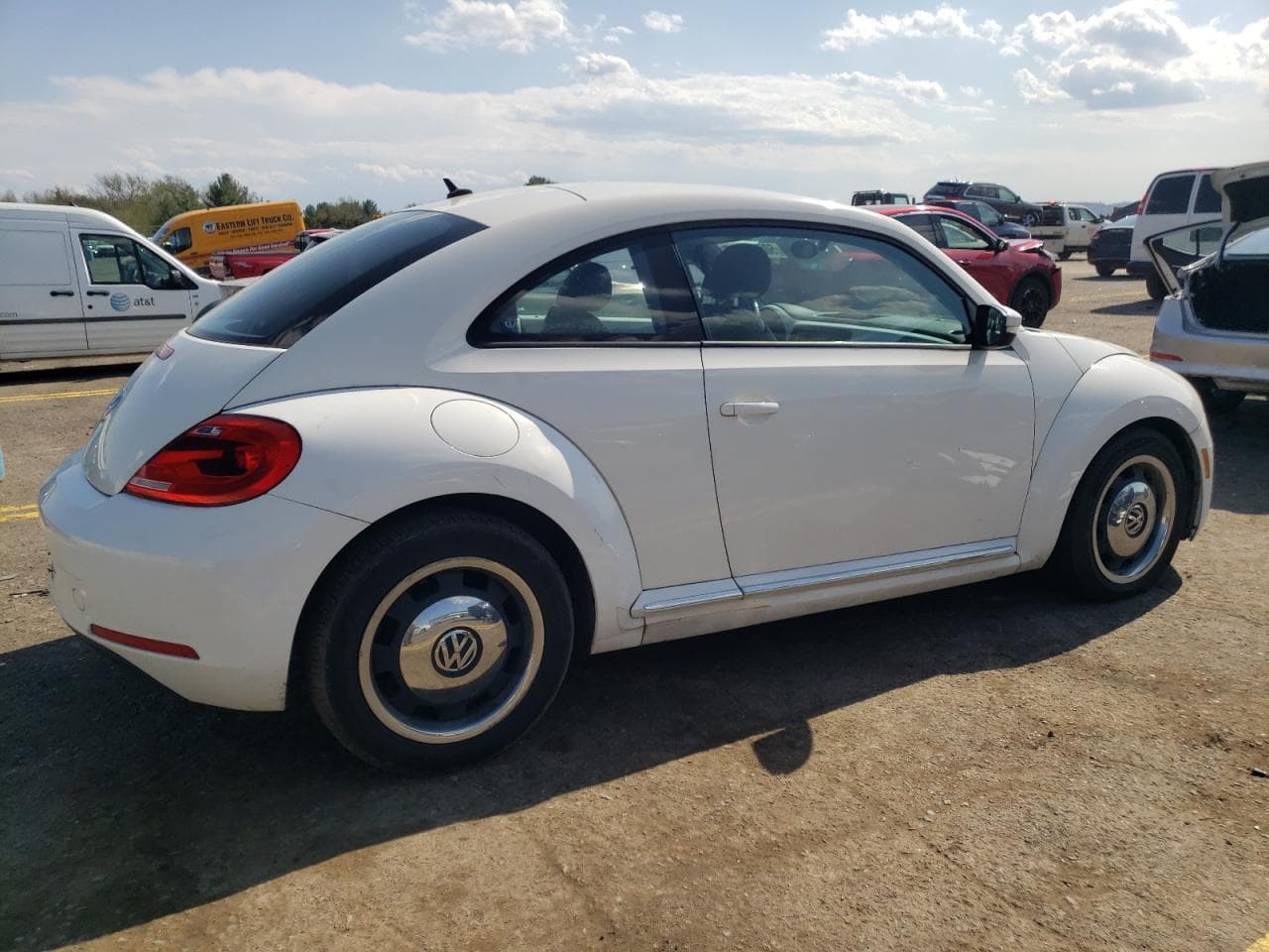 2012 Volkswagen Beetle 2.5L - foto 3