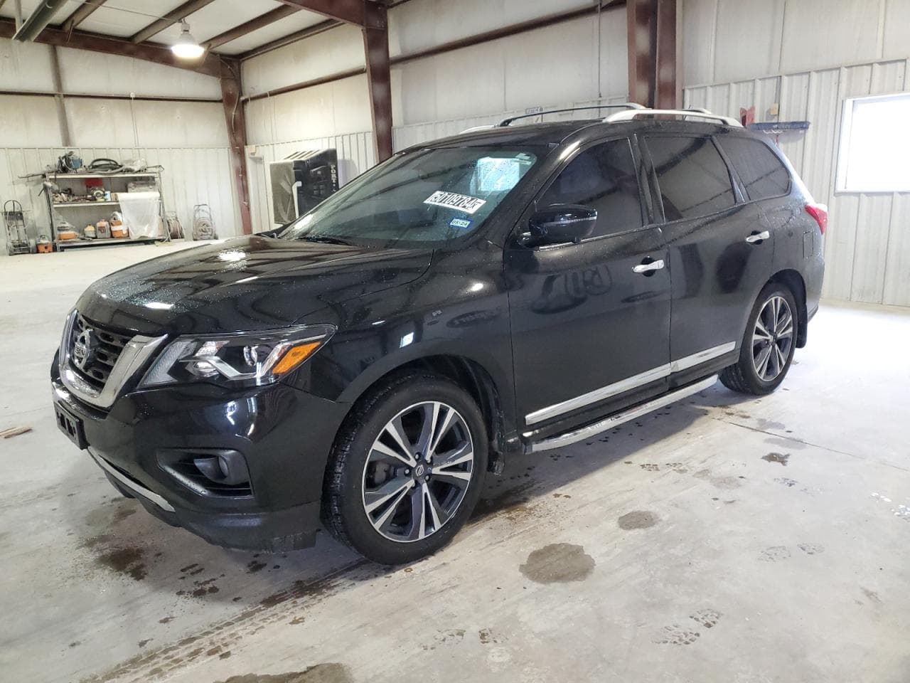 2018 Nissan Pathfinder Platinum