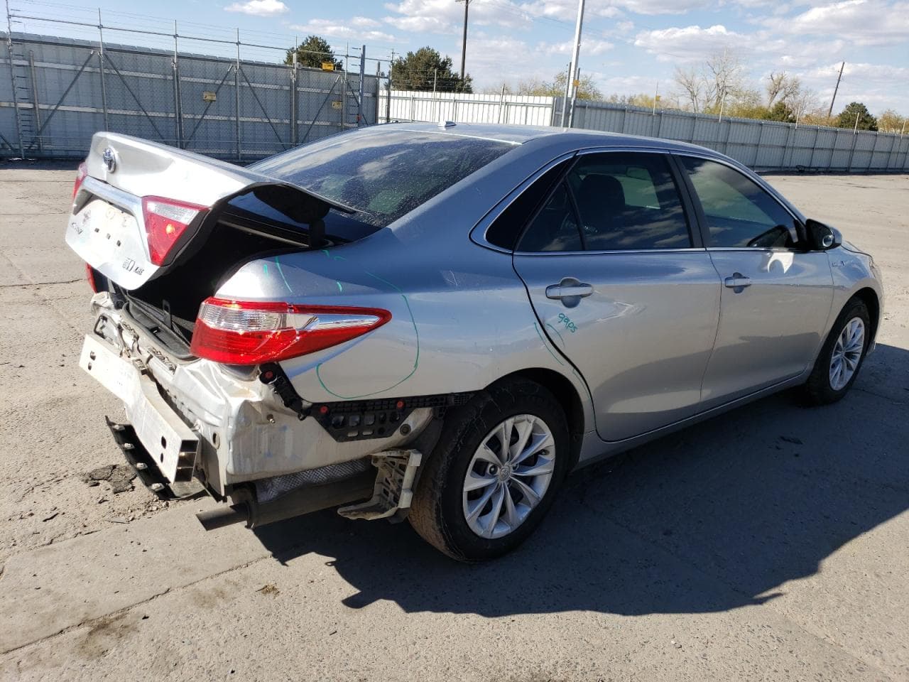 2015 Toyota Camry Hybrid Le