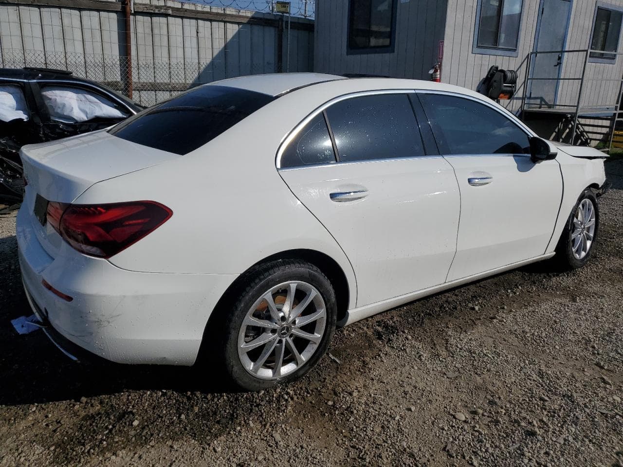 2020 Mercedes-Benz A 220 - foto 3