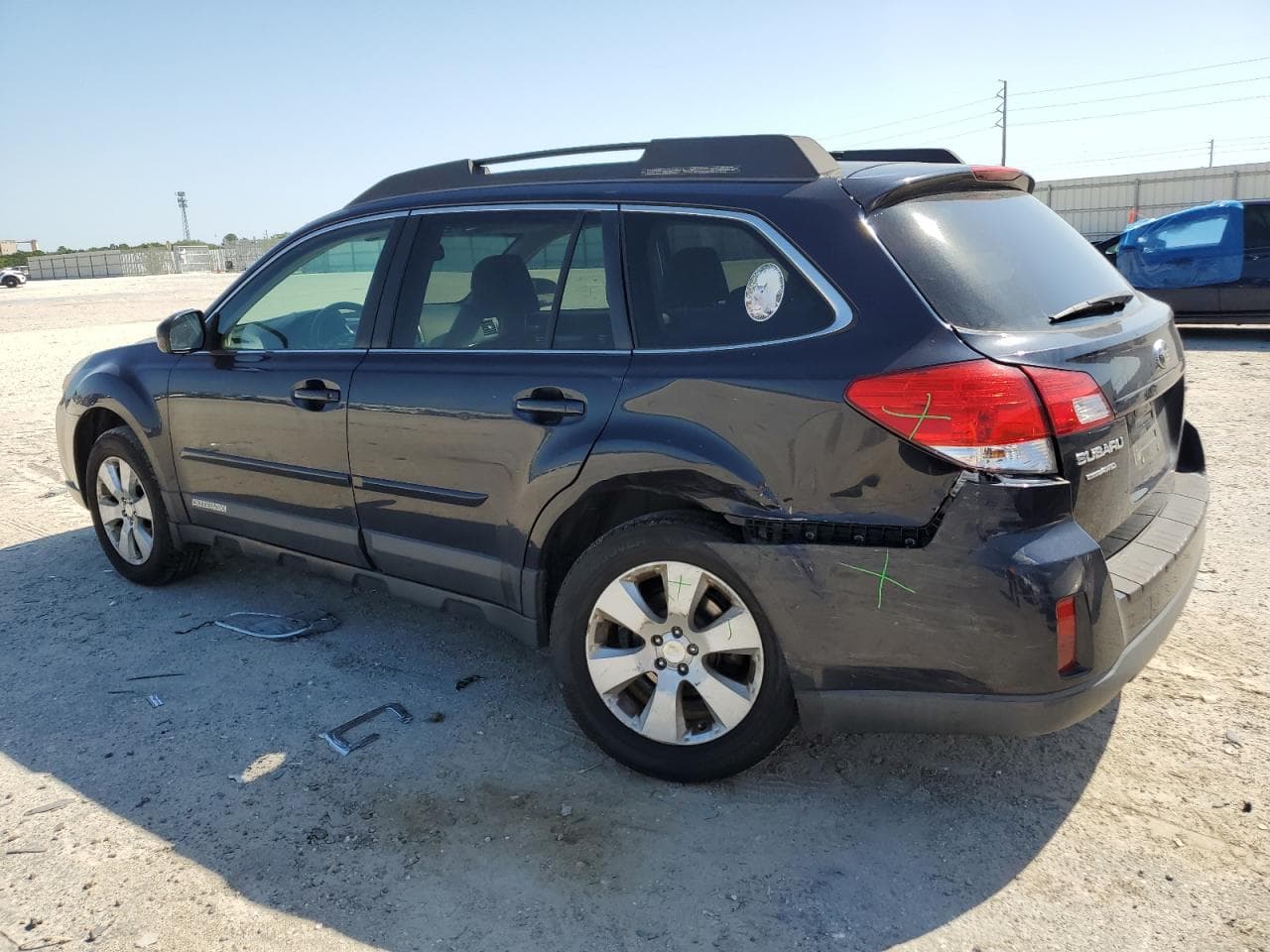 2012 Subaru Outback 2.5I Premium - foto 2