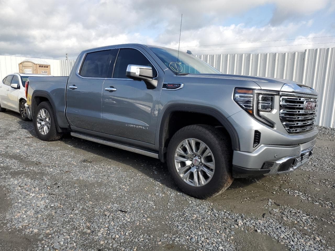 2023 GMC Sierra K1500 Denali - foto 4
