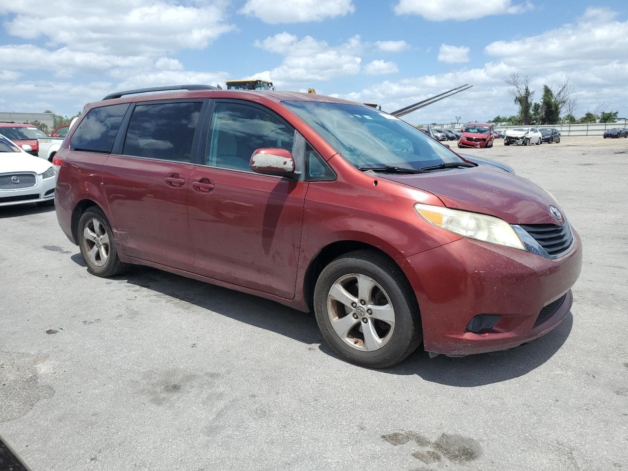 2013 Toyota Sienna Le - foto 4