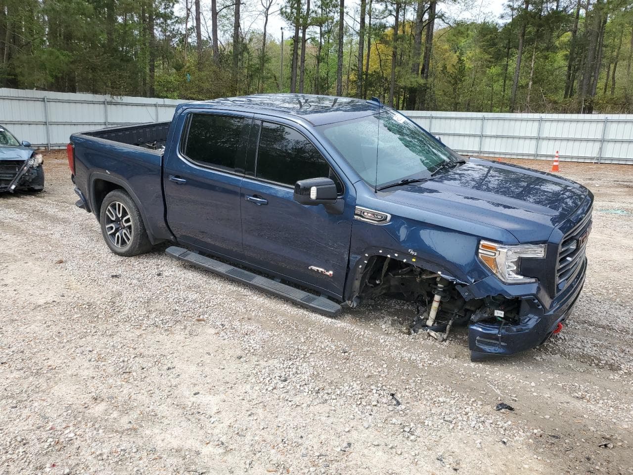 2020 GMC Sierra K1500 At4 - foto 4