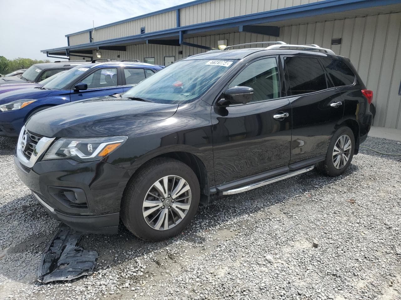 2020 Nissan Pathfinder Sl