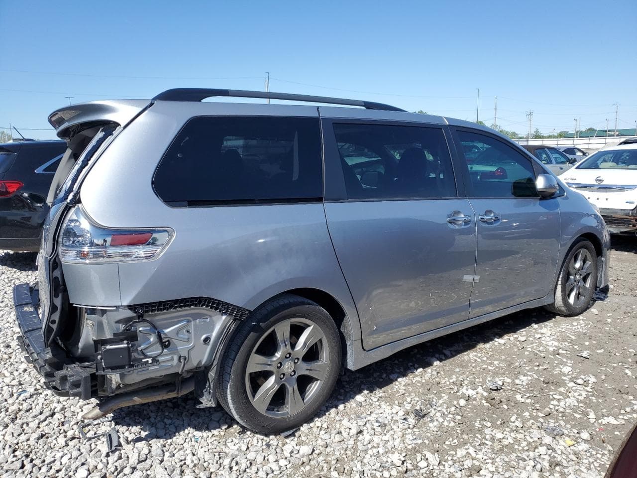 2017 Toyota Sienna Se Premium 8-Passenger - foto 3