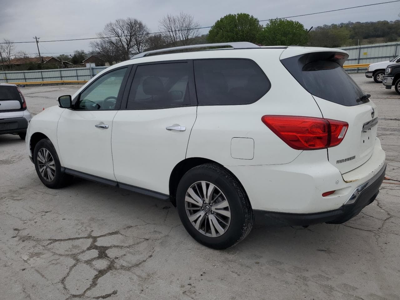2018 Nissan Pathfinder Sv - foto 2