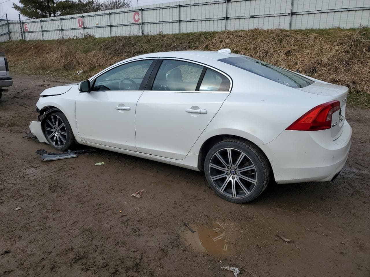 2015 Volvo S60 T6 - foto 2