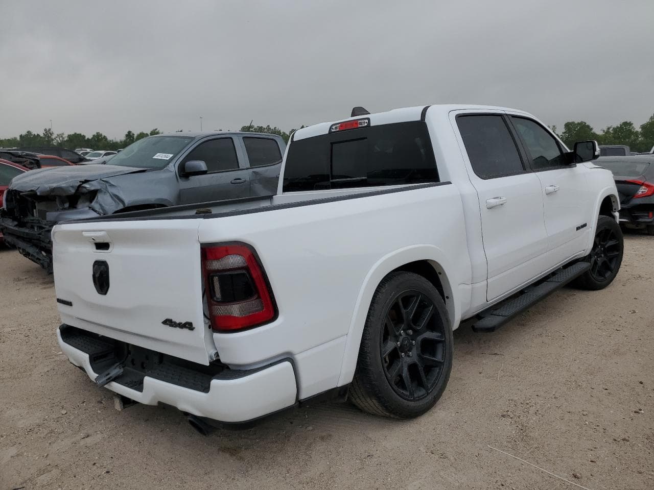 2020 Ram 1500 Laramie - foto 3