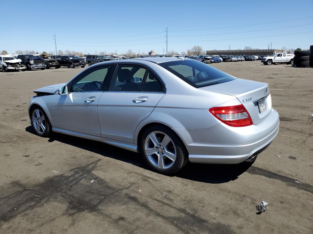 2011 Mercedes-Benz C 300 4Matic - foto 2