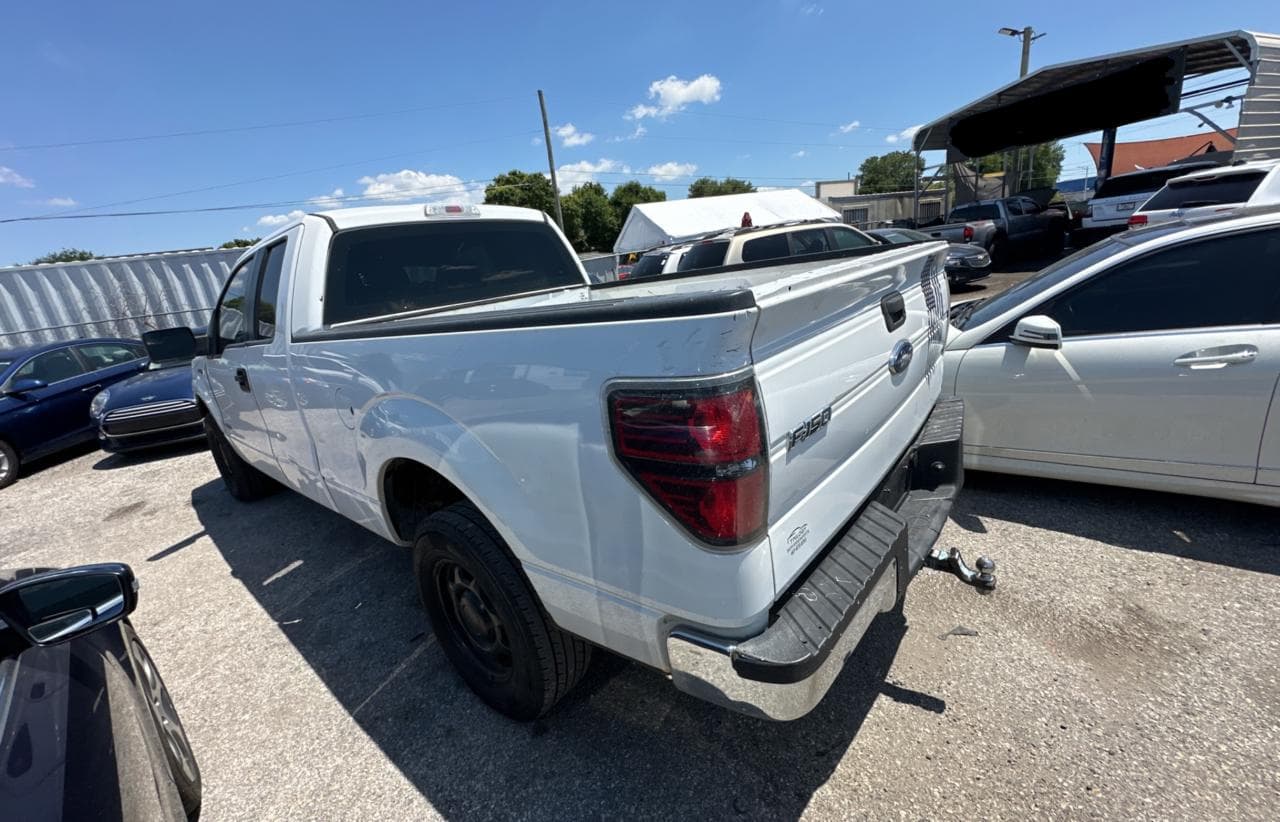 2014 Ford F150 Super Cab - foto 3