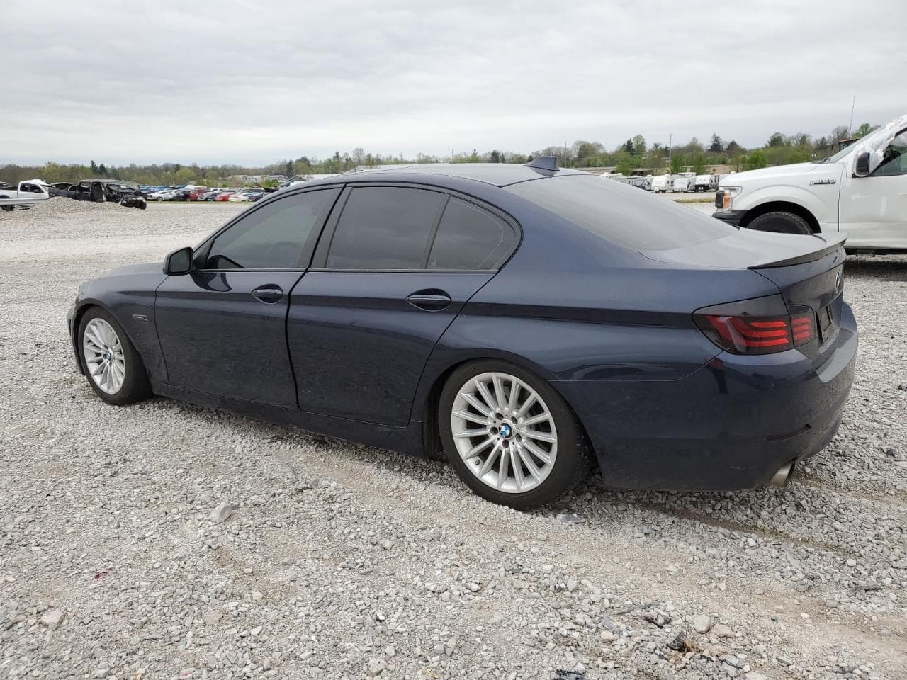 2011 BMW 535 I - foto 2