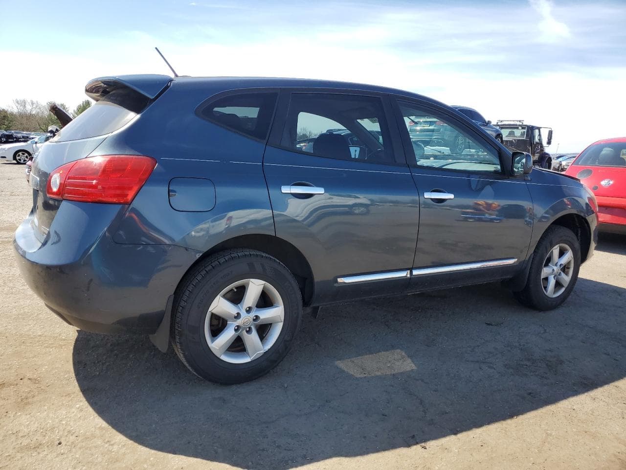 2013 Nissan Rogue S - foto 3