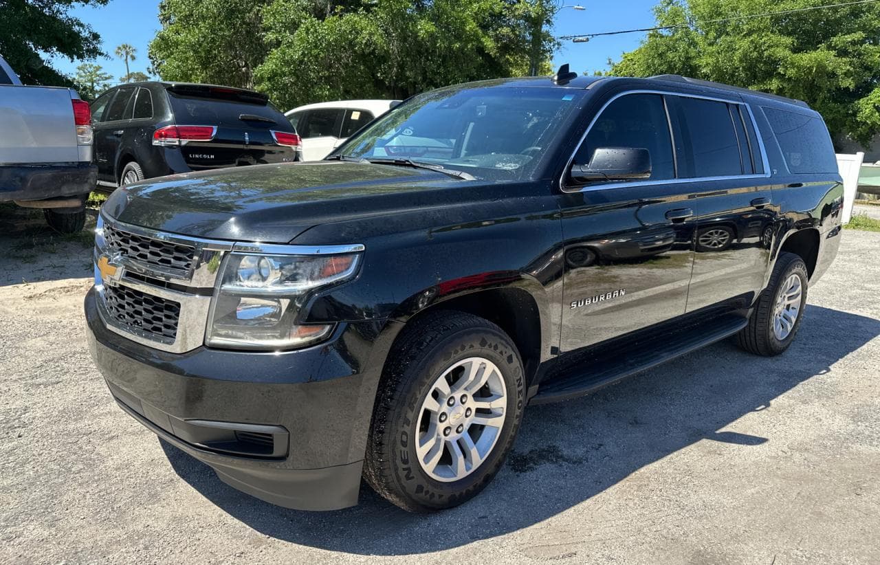2018 Chevrolet Suburban C1500 Lt - foto 2