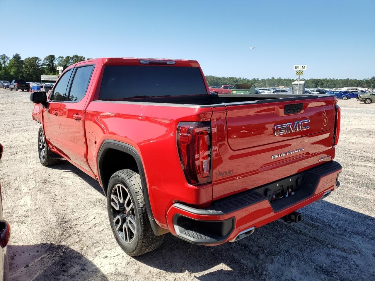 2021 GMC Sierra K1500 At4 - foto 2