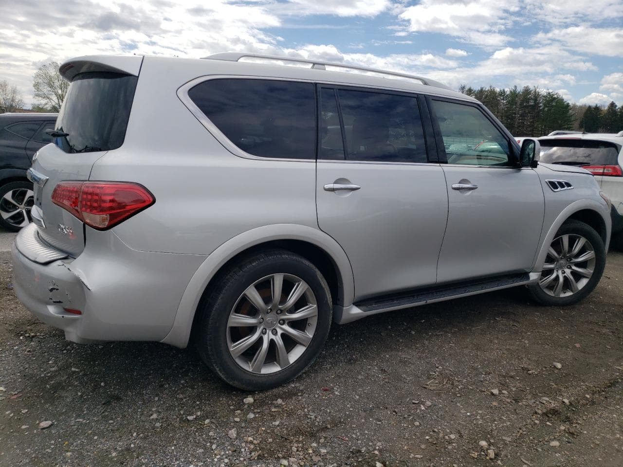 2012 Infiniti Qx56 - foto 3