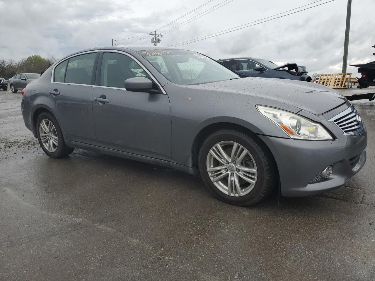 2015 Infiniti Q40 - foto 4