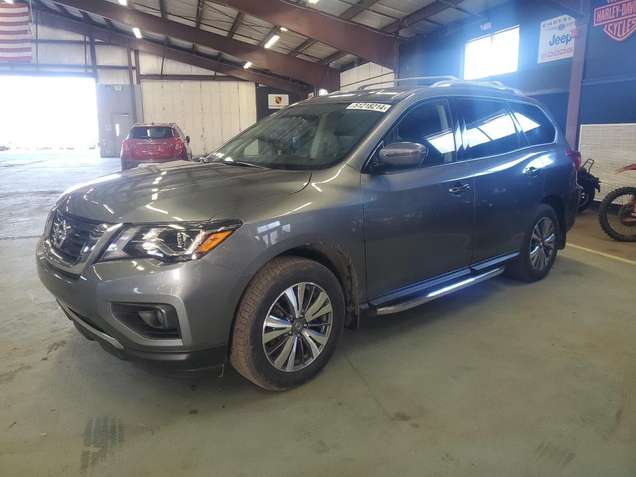 2020 Nissan Pathfinder Sv