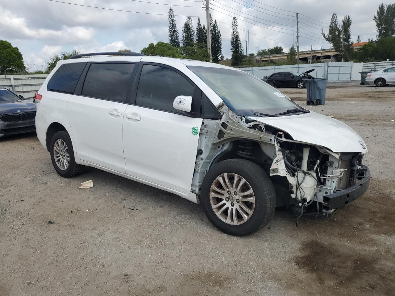 2013 Toyota Sienna Xle - foto 4