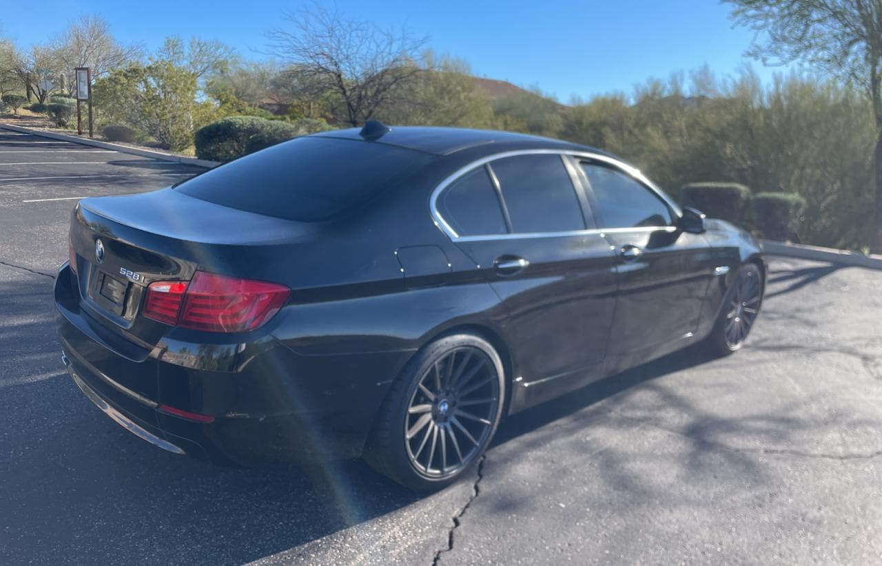 2011 BMW 528 I - foto 4