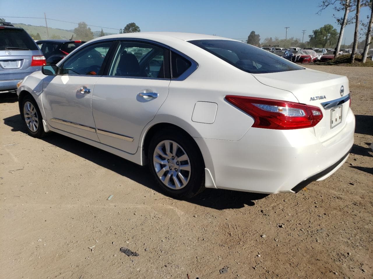 2016 Nissan Altima 2.5 S - foto 2