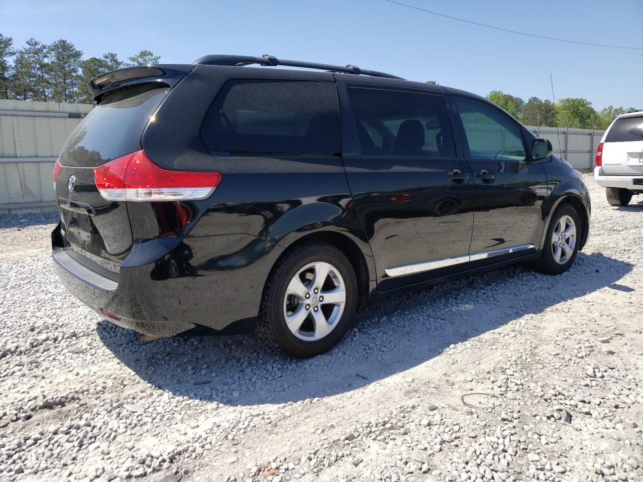 2013 Toyota Sienna Le - foto 3