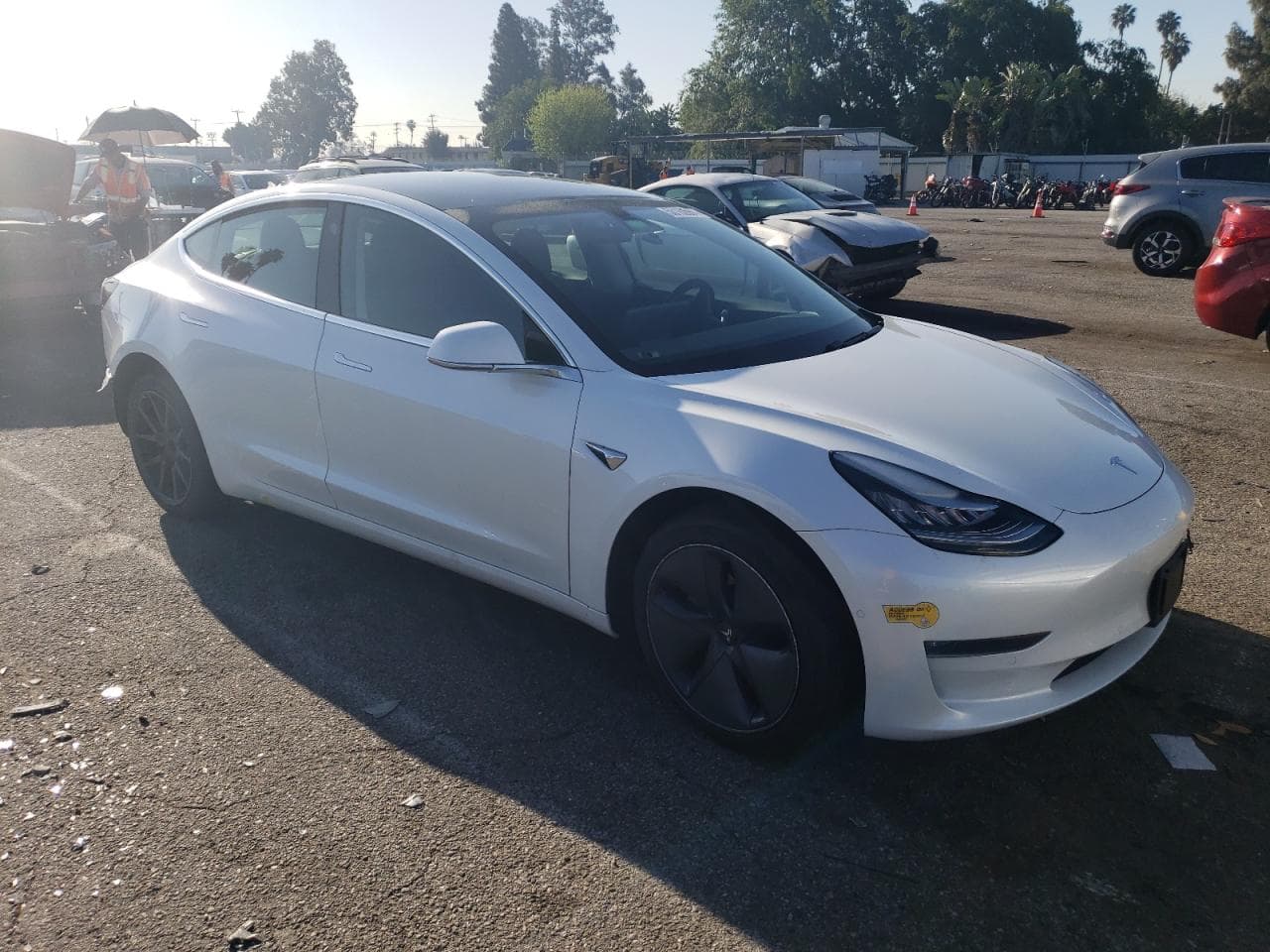 2020 Tesla Model 3 - foto 4