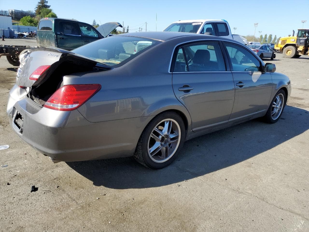 2005 Toyota Avalon Touring - foto 3